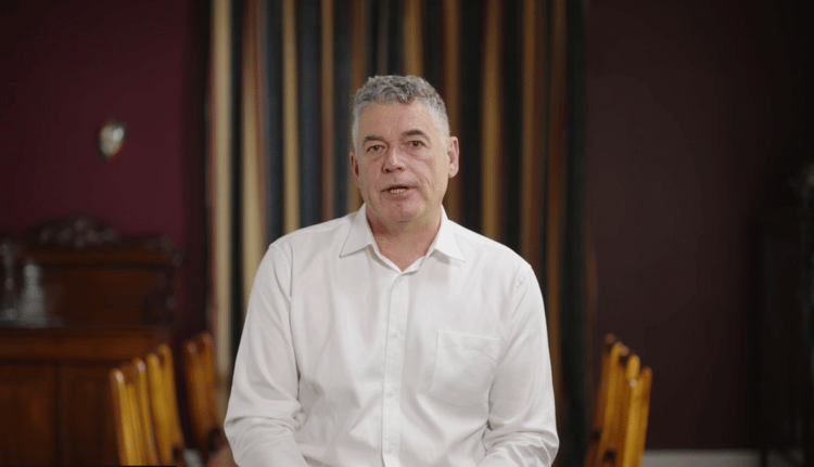 Robin--CEO-Bentleys-Tasmania-1